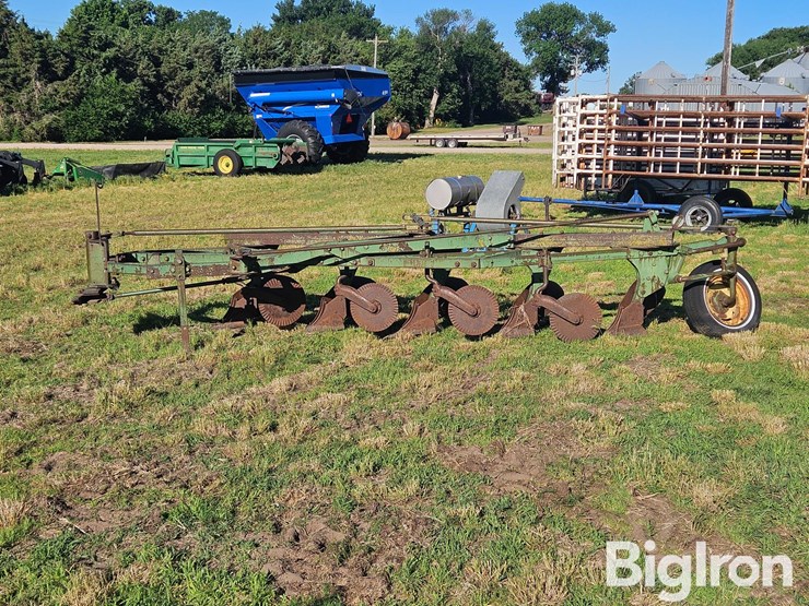 john-deere-5-image-8