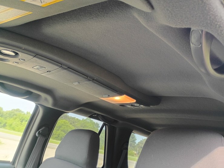 2003-chevrolet-blazer-image-34