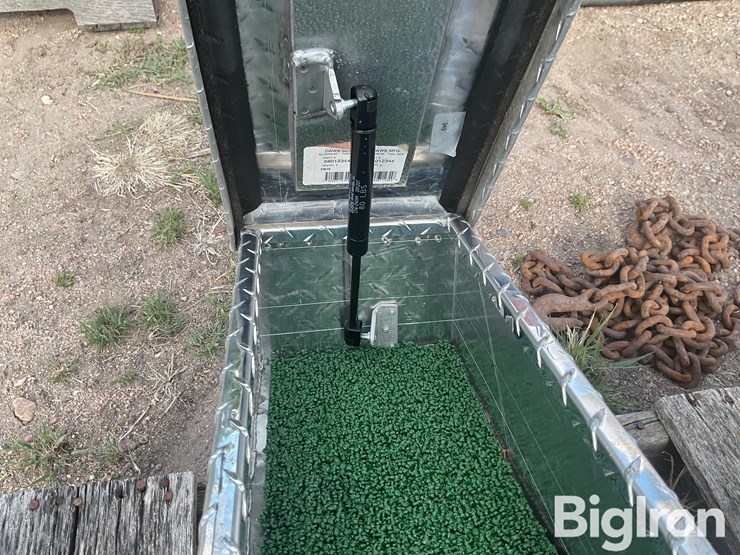 john-deere-10-image-13
