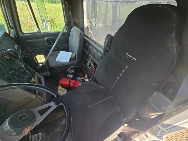 1994-mack-ch613-image-83