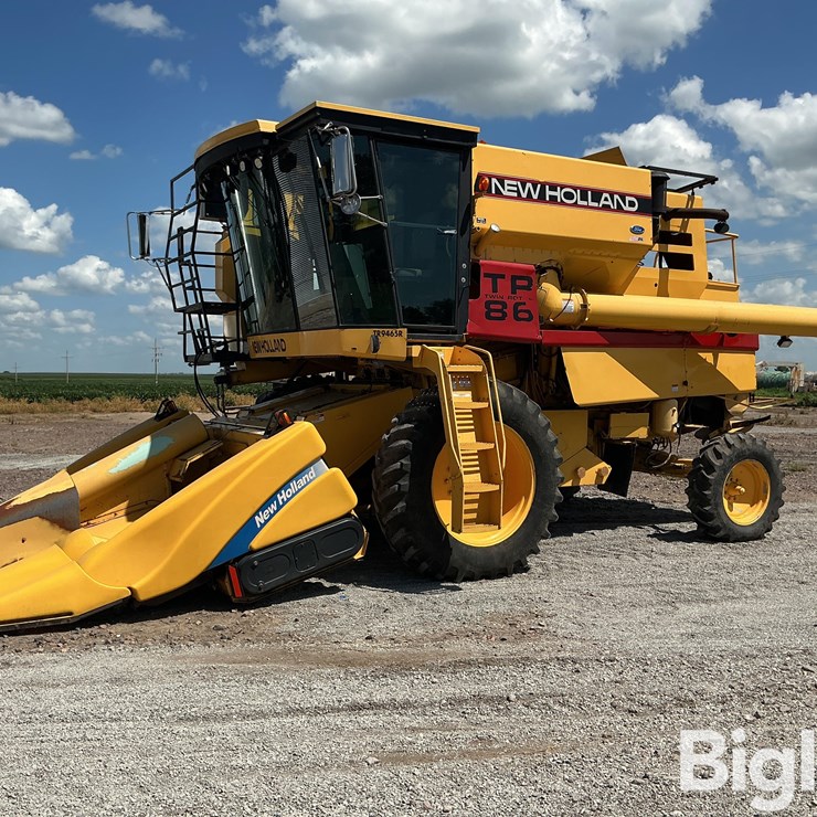 1991 NEW HOLLAND TR86