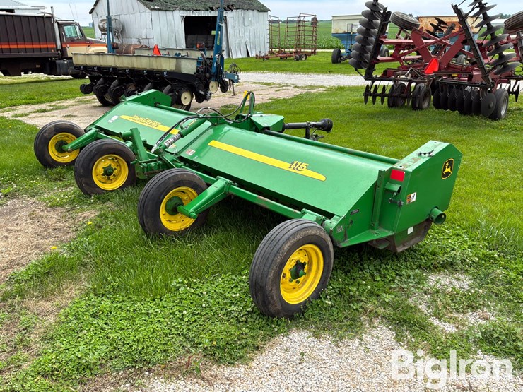 john-deere-115-image-5