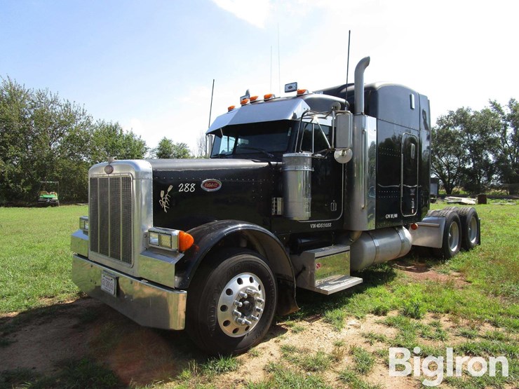 2004-peterbilt-379-image-1