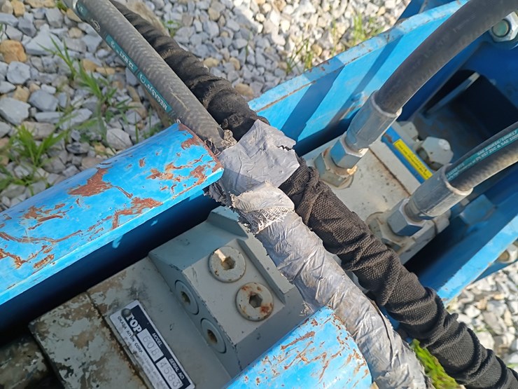 #23808-•-okada-hydraulic-breaker-excavator-attachment-image-11