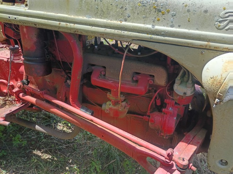 1951-ford-8n-image-14