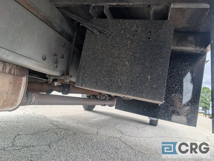 2012-ford-f550-image-21