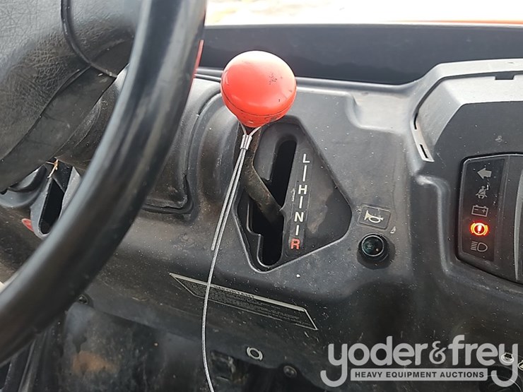 2018-kubota-rtv-x900-image-22