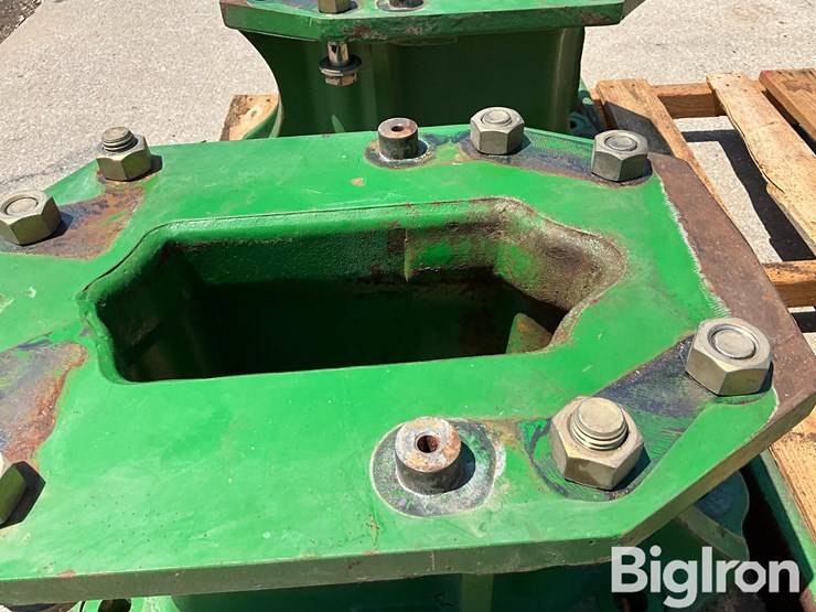john-deere-12-image-19