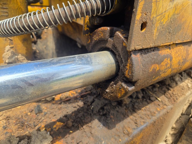 caterpillar-d6m-image-82