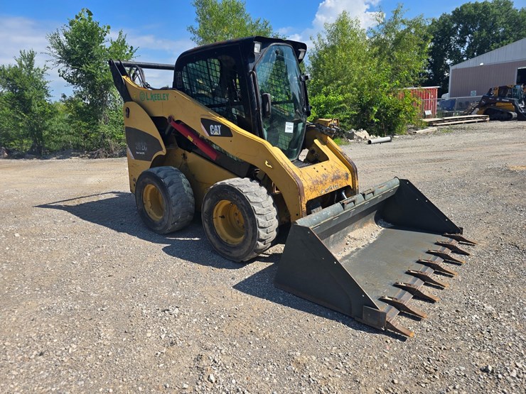caterpillar-262c-image-19