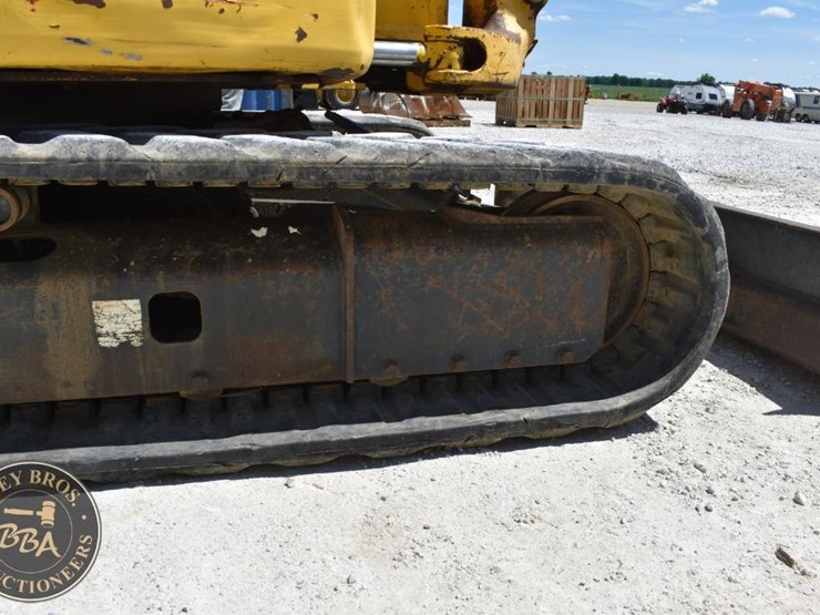 2016-komatsu-pc55mr-5-image-55