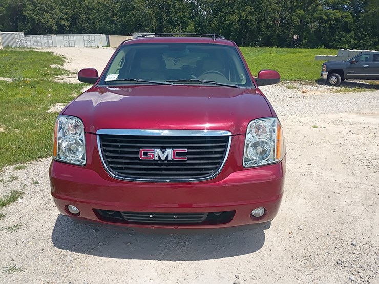 2009-gmc-yukon-xl-image-15