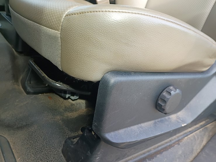 2018-ford-f350-image-29