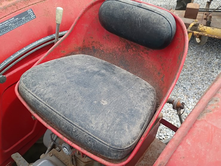 1978-massey-ferguson-210-image-19