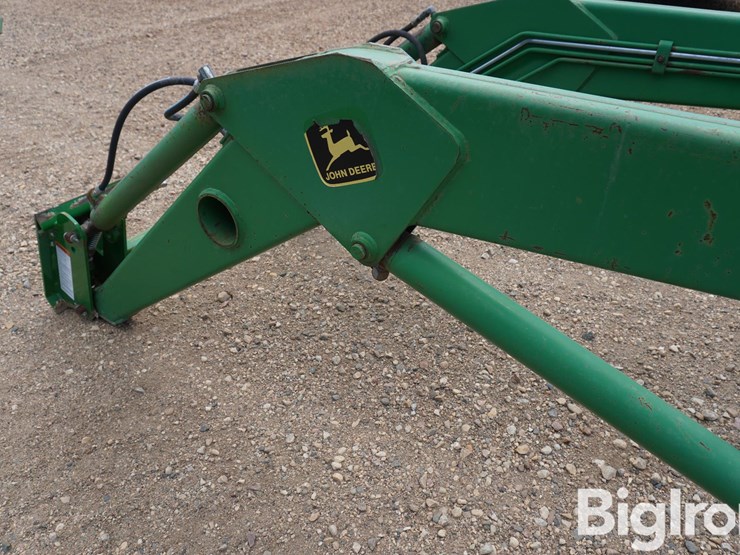 john-deere-158-image-11