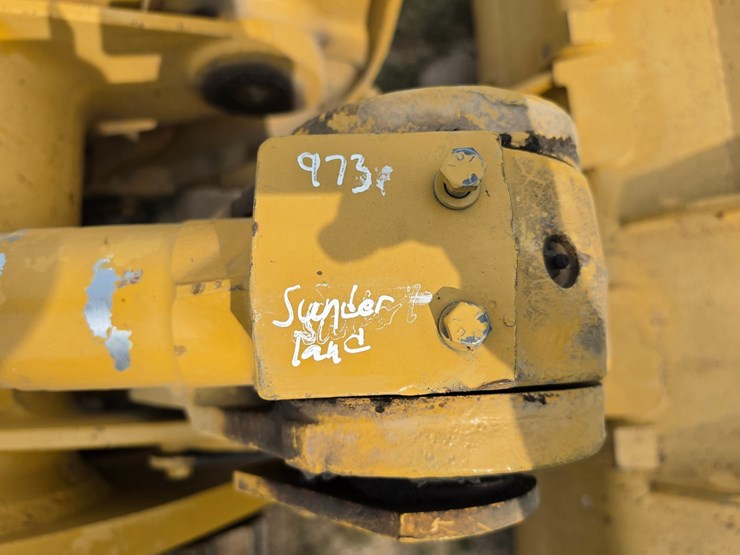 1983-caterpillar-973-image-118
