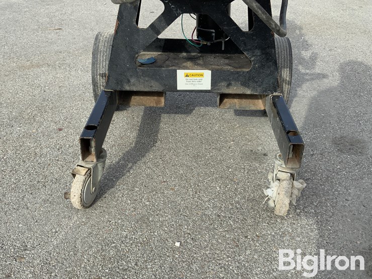 massey-ferguson-730-image-18