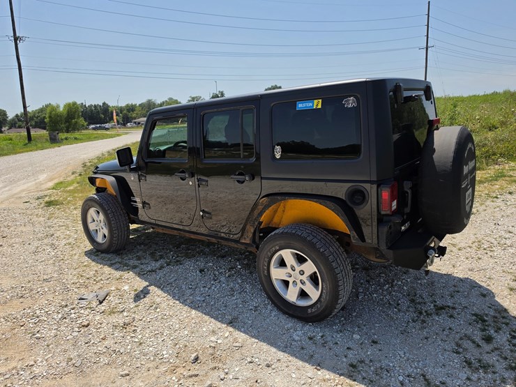 2015-jeep-wrangler-image-8