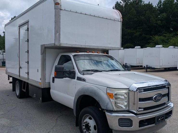 2012-ford-f550-image-16