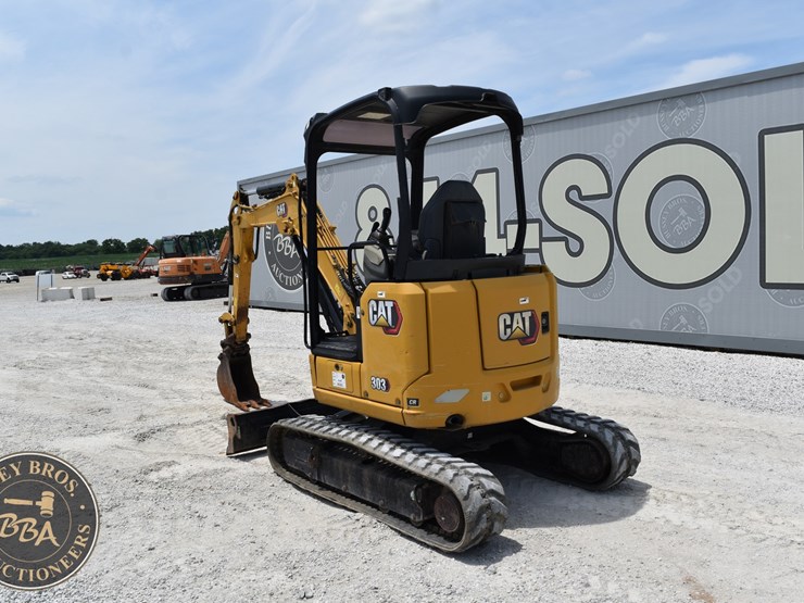 2023-caterpillar-303cr-image-3