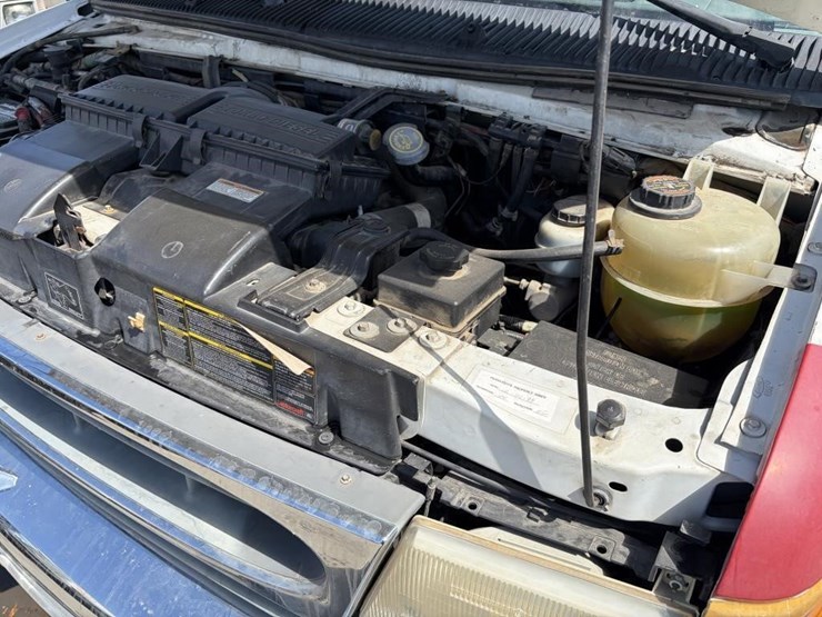 2000-ford-e350-image-7