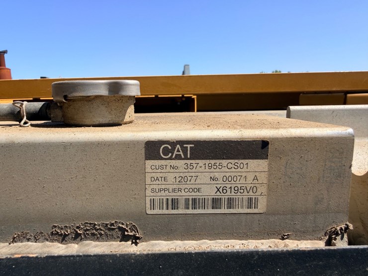 2010-caterpillar-328d-image-25