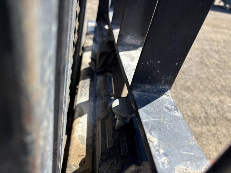 2020-caterpillar-2c6000-image-13