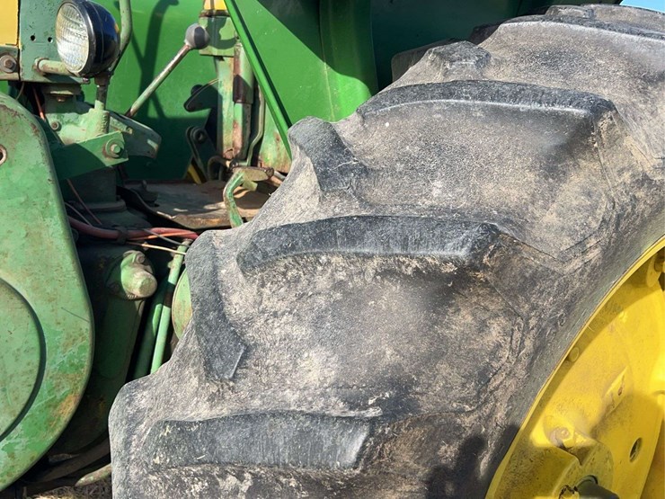 john-deere-720-image-61