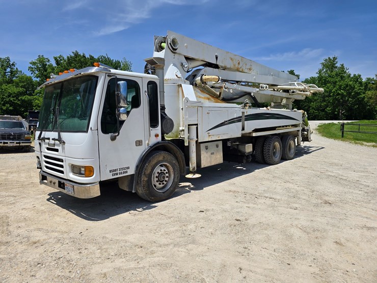 2008-american-lafrance-condor-image-3