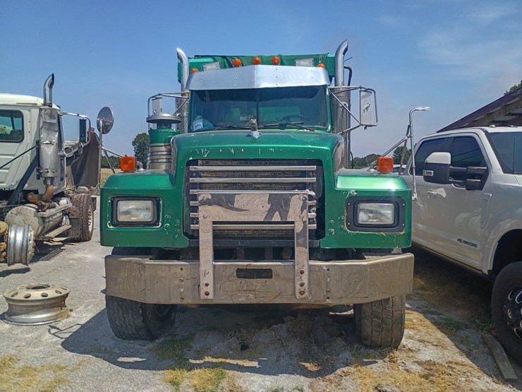 1997-mack-rd688s-image-10