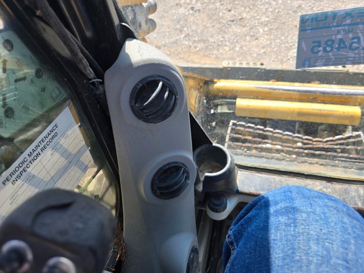 caterpillar-262c-image-74