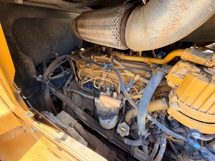 2017-deere-950k-image-33
