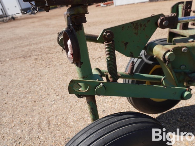 john-deere-f1350-image-14