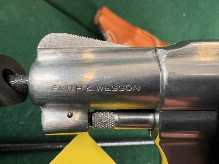 smith-&-wesson-mdl.60-38-s&w-spl-revolver-image-10