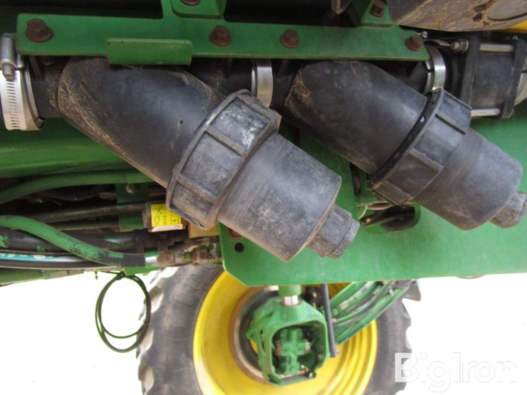 2013-john-deere-4830-image-13