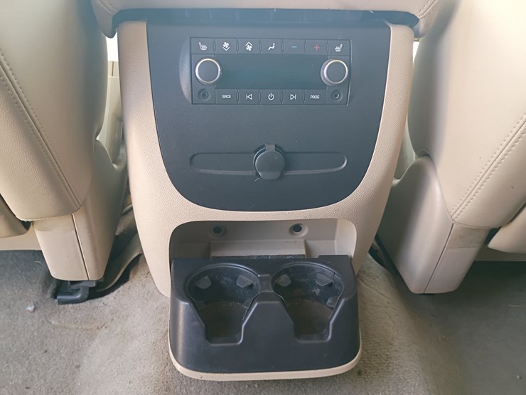 2009-gmc-yukon-xl-image-68
