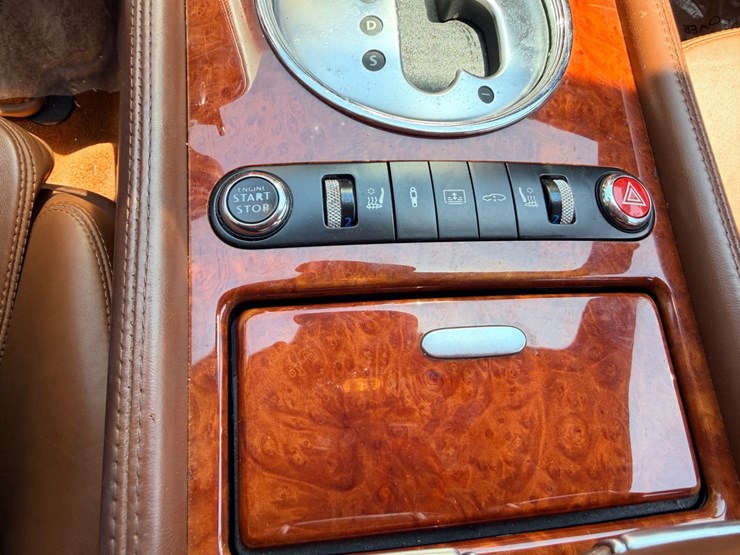 #24158-•-2007-bentley-continental-passenger-car-image-39
