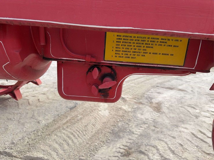 farmall-f-20-image-33