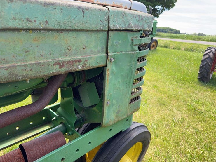 john-deere-model-b-image-19