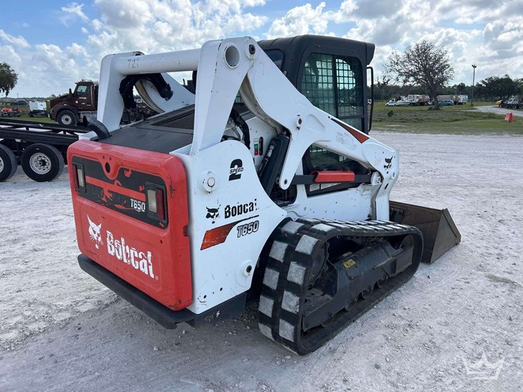2020-bobcat-t650-image-3