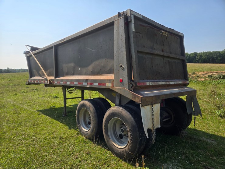 2005-hilbilt-end-dump-image-10