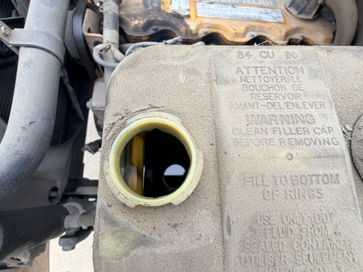 2001-caterpillar-3126-image-31