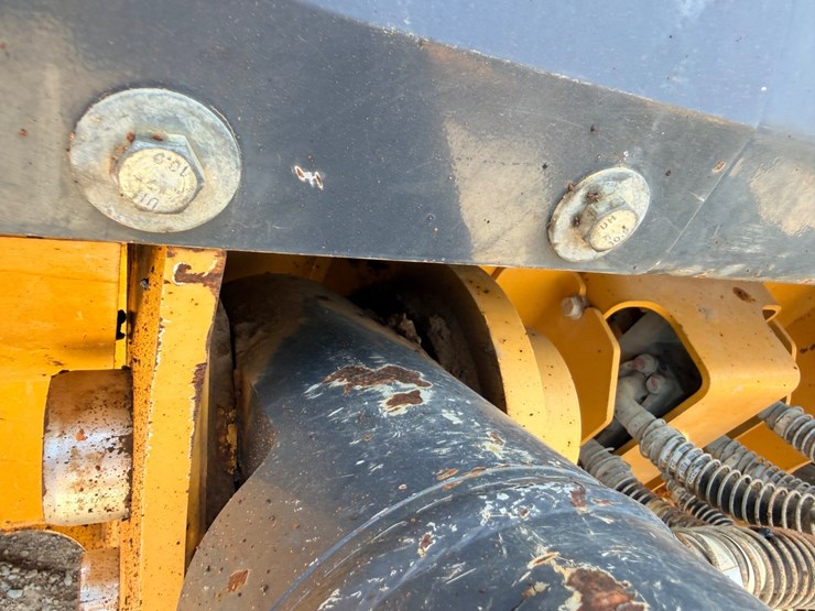 2017-deere-950k-image-119