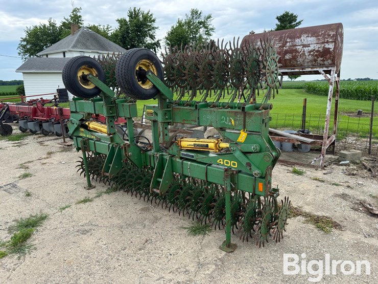 john-deere-20-image-1