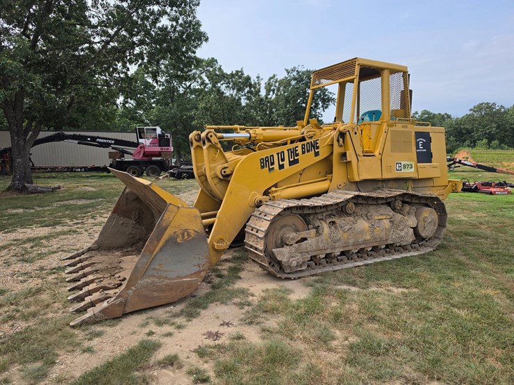 1983-caterpillar-973-image-3