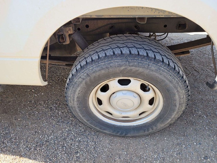 2010-ford-f150-image-16