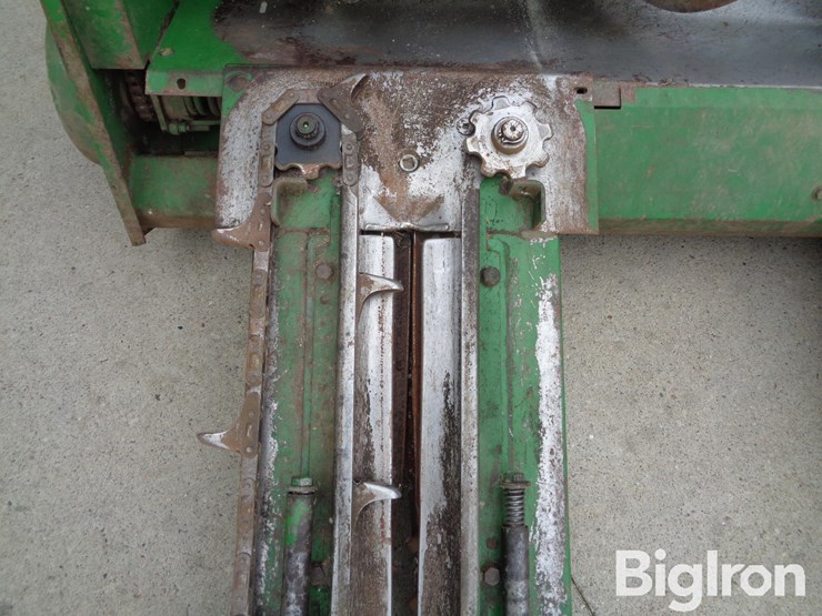 john-deere-444-image-15