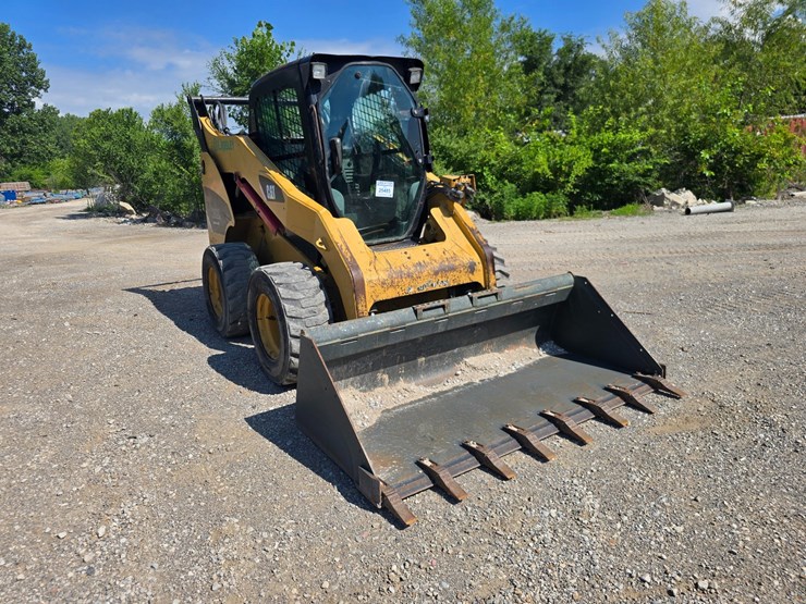 caterpillar-262c-image-43