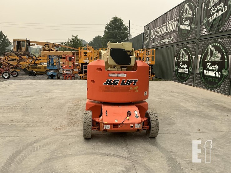 2007-jlg-e400ajpn-image-3