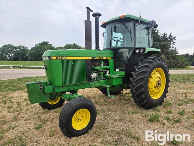 1992-john-deere-4055-image-1